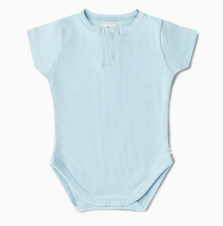 Baby Blue Short Sleeve Organic Bodysuit (Size Newborn)