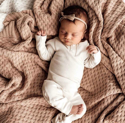 Halo Organic Growsuit (Size Newborn)